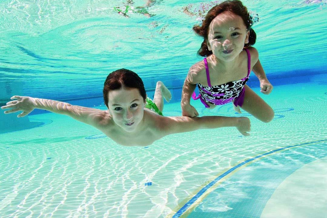 Dubai reopens swimming pools