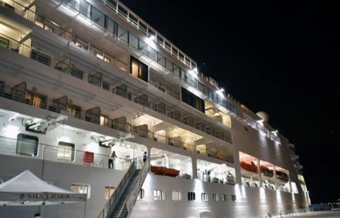 Cruise ship in Saudi Arabia returns after suspected COVID-19 case
