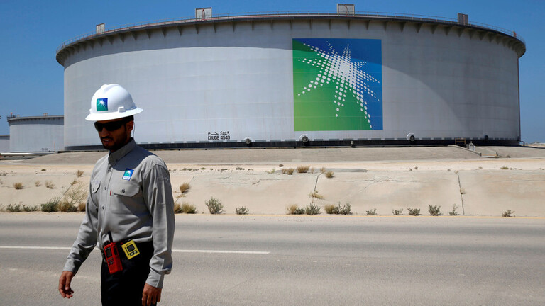 أرامكو السعودية تعلن عن أسعار جديدة لنفطها -