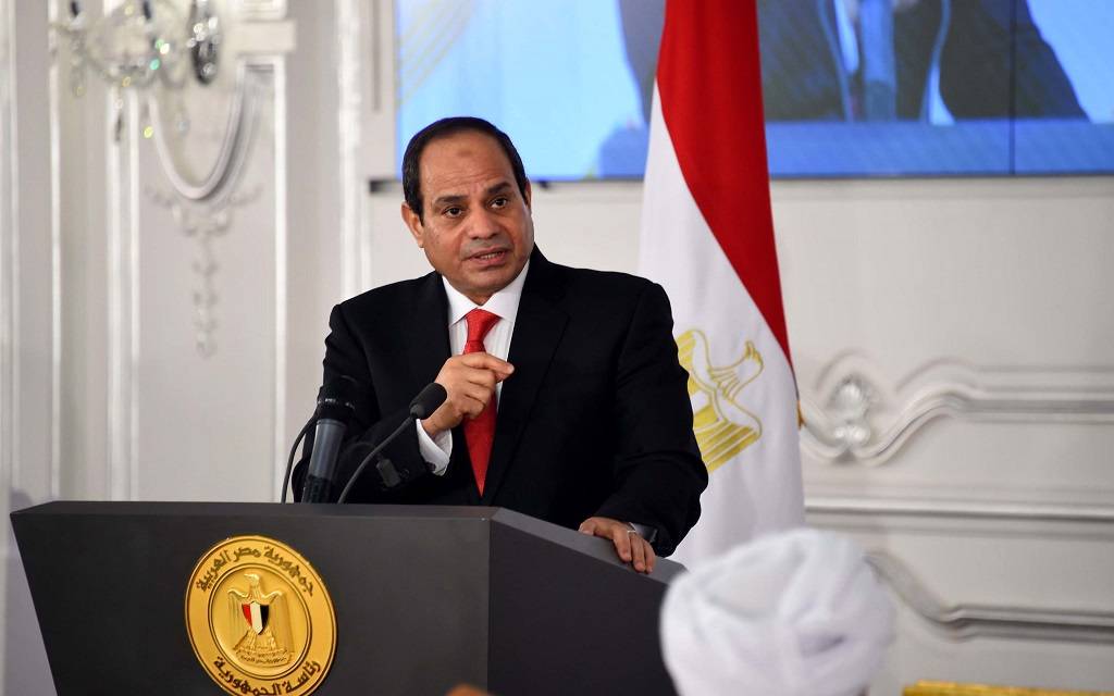 الرئيس المصري يوجِّه بتجهيز طائرات مساعدات طبية للبنان بشكل عاجل