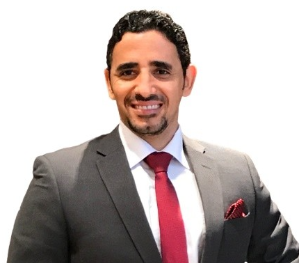 دكتور/ محمد عبد الظاهر رئيس مؤسسة صحافة الذكاء الاصطناعي