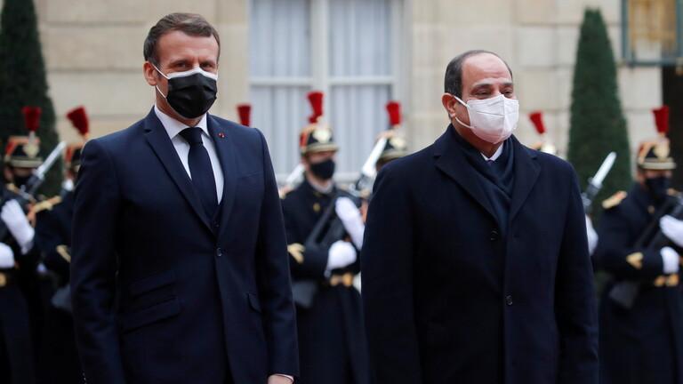 الرئيس المصري عبد الفتاح السيسي والرئيس الفرنسي ايمانويل ماكرون