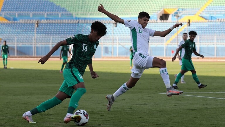 المنتخب السعودي والجزائري في نهائيات بطولة كأس العرب