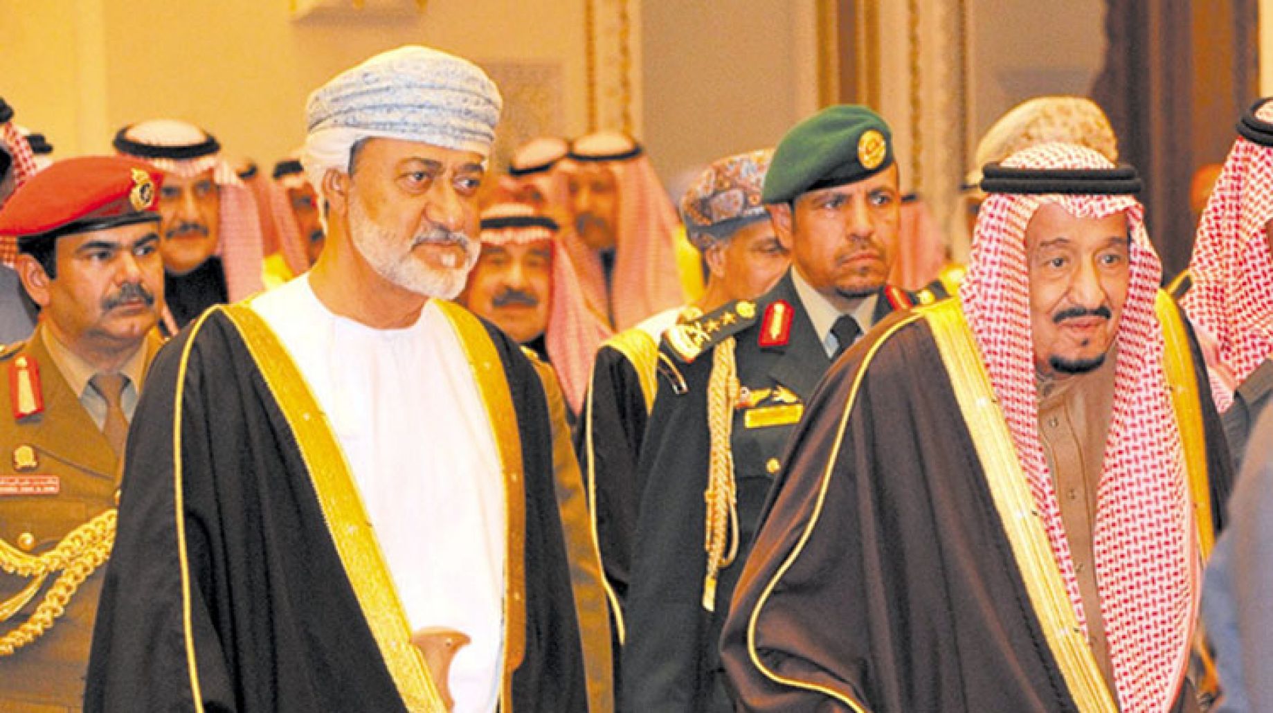 سلطان عُمان هيثم بن طارق و العاهل السعودي الملك سلمان بن عبدالعزيز